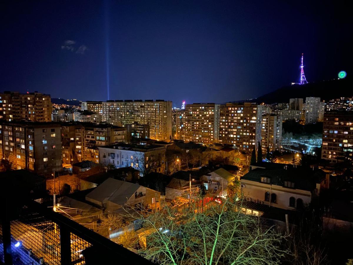 Alliance Hotel Tiflis Exterior foto